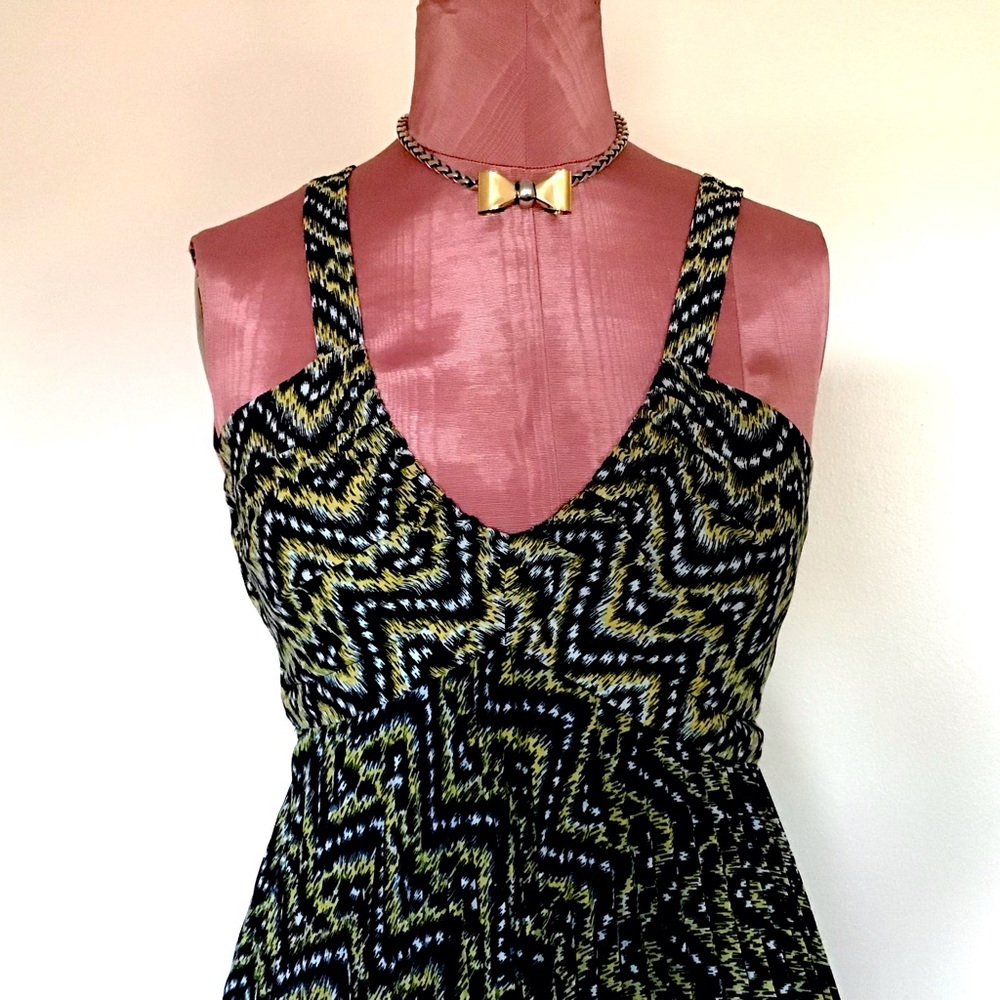 ALC 100% Silk Asymmetric Accordion Pleated Dress SZ 4 - Picture 2 of 6